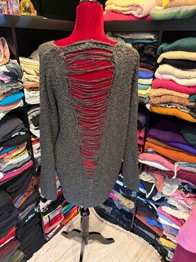 #446 Altar'd State Charcoal Gray Chunky Knit Scoop-Neck Sweater large